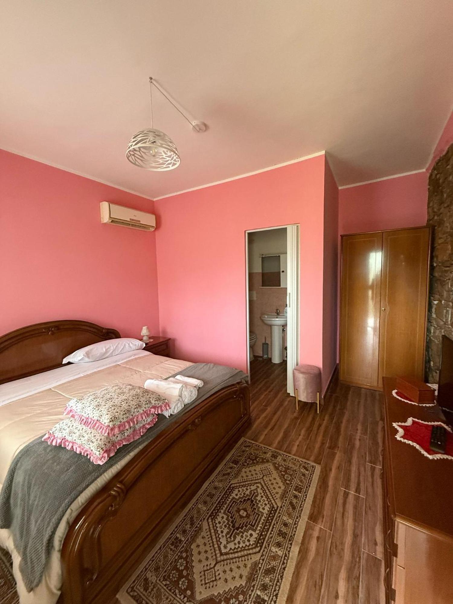 Casa Capozzoli Ferienhaus *